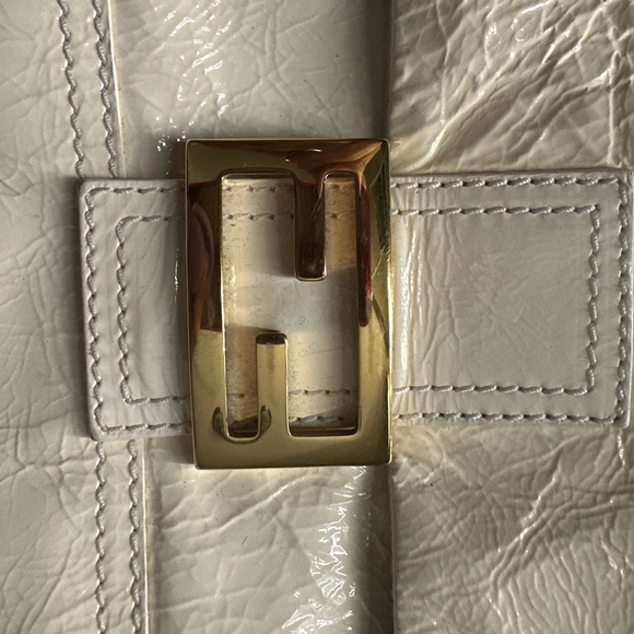 COPY - 100 authentic fendi baguette...gently used.still has tag of holt renfrew… - Picture 7 of 13